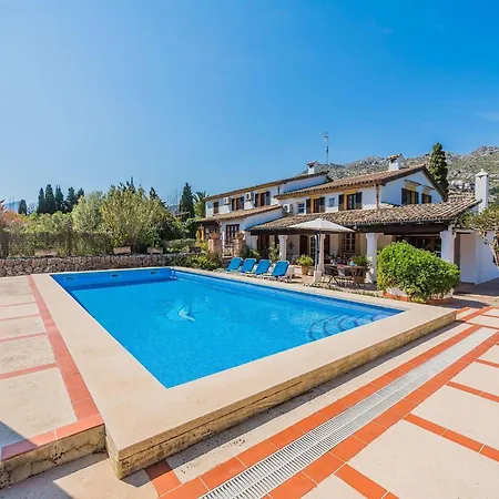 Charming For 8 In Feriehus Pollença